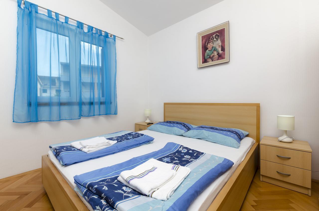 Apartment Brnabic Rogoznica  Bagian luar foto